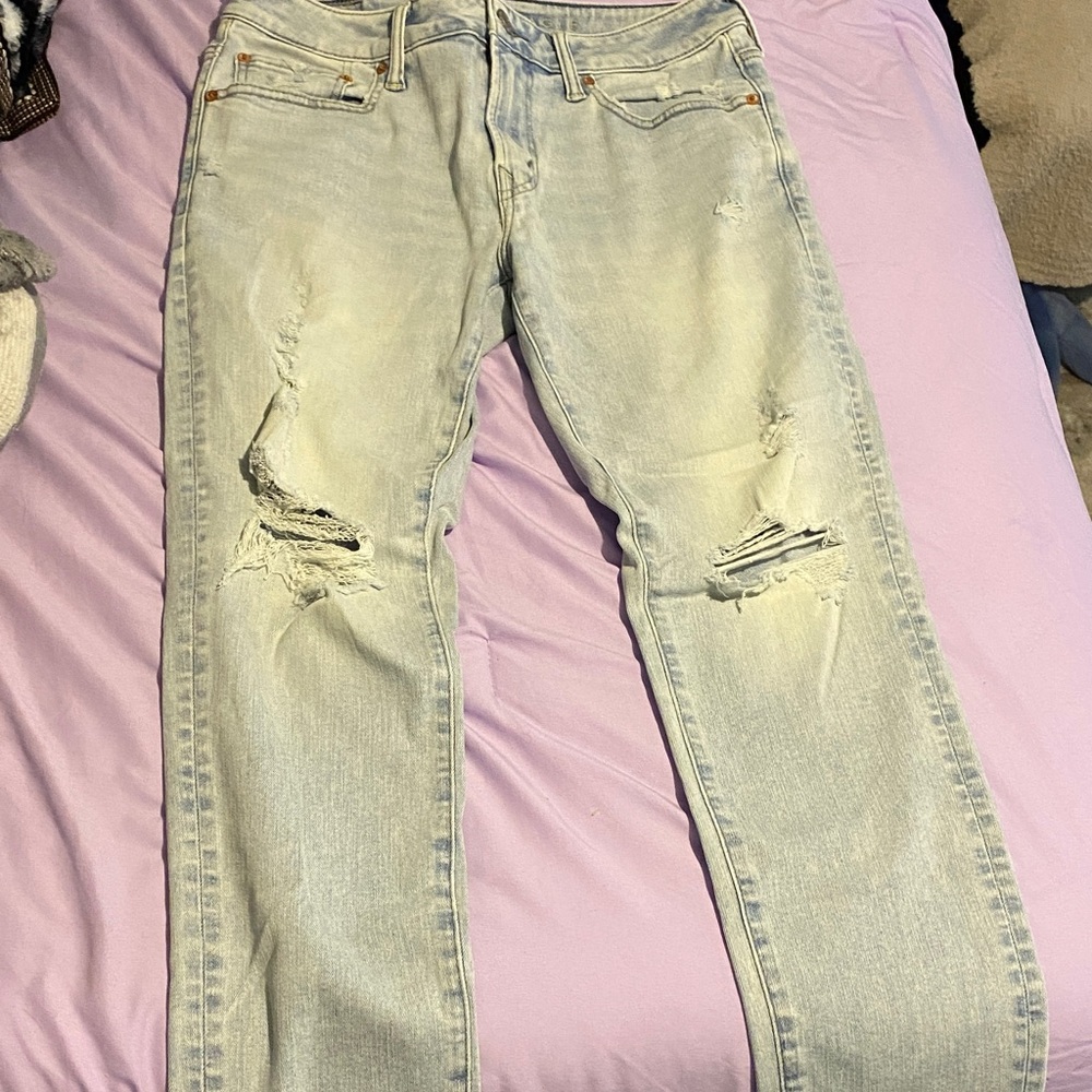 American Eagle Outfitters Light Blue Distressed Slim Jeans
